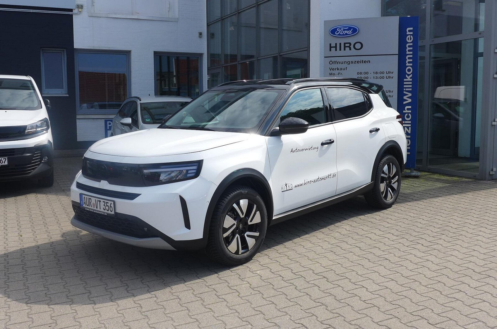 Opel Frontera Ultimate MHEV DAB/CarPlay/Tempot/Kamera