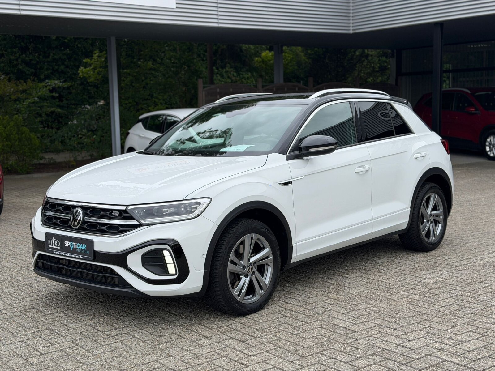 Volkswagen T-Roc R-Line El.Sitze+Kamera+AHK+Navi+Sitzheiz