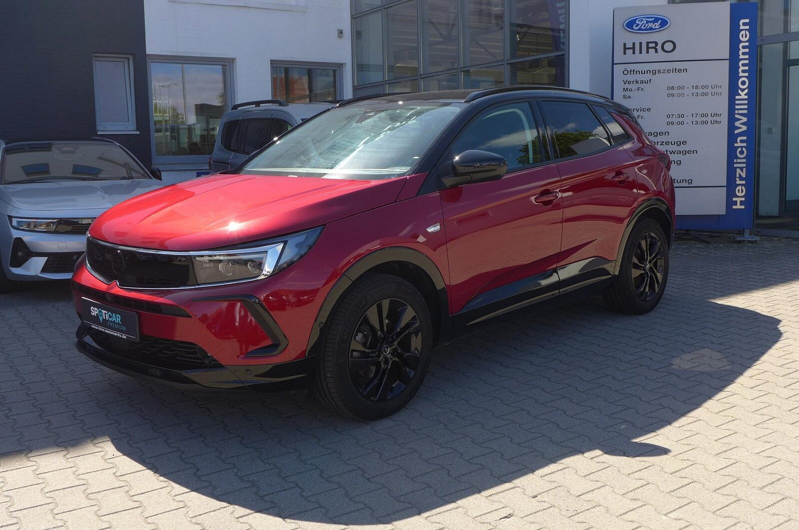 Opel Grandland GS Diesel/Navi/Autom/SHZ/AHK GS Line