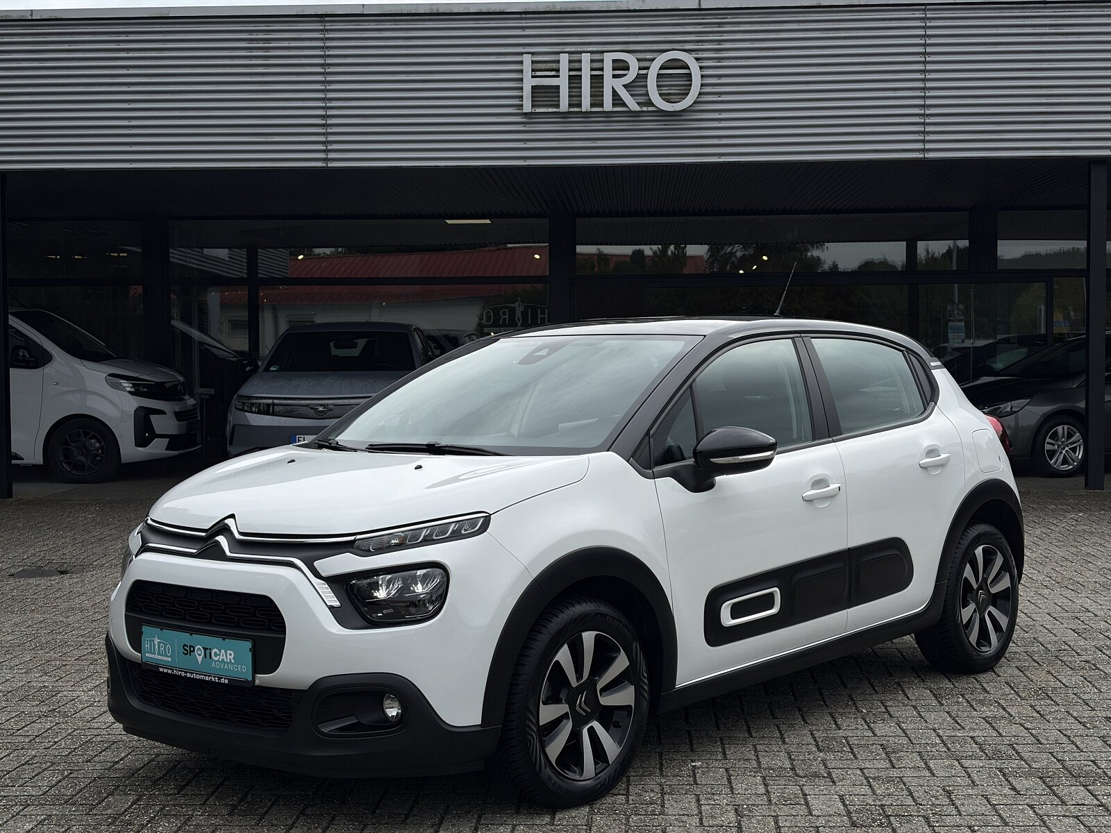 Citroën C3 1.2 PureTech 110 Shine Pack Automatik