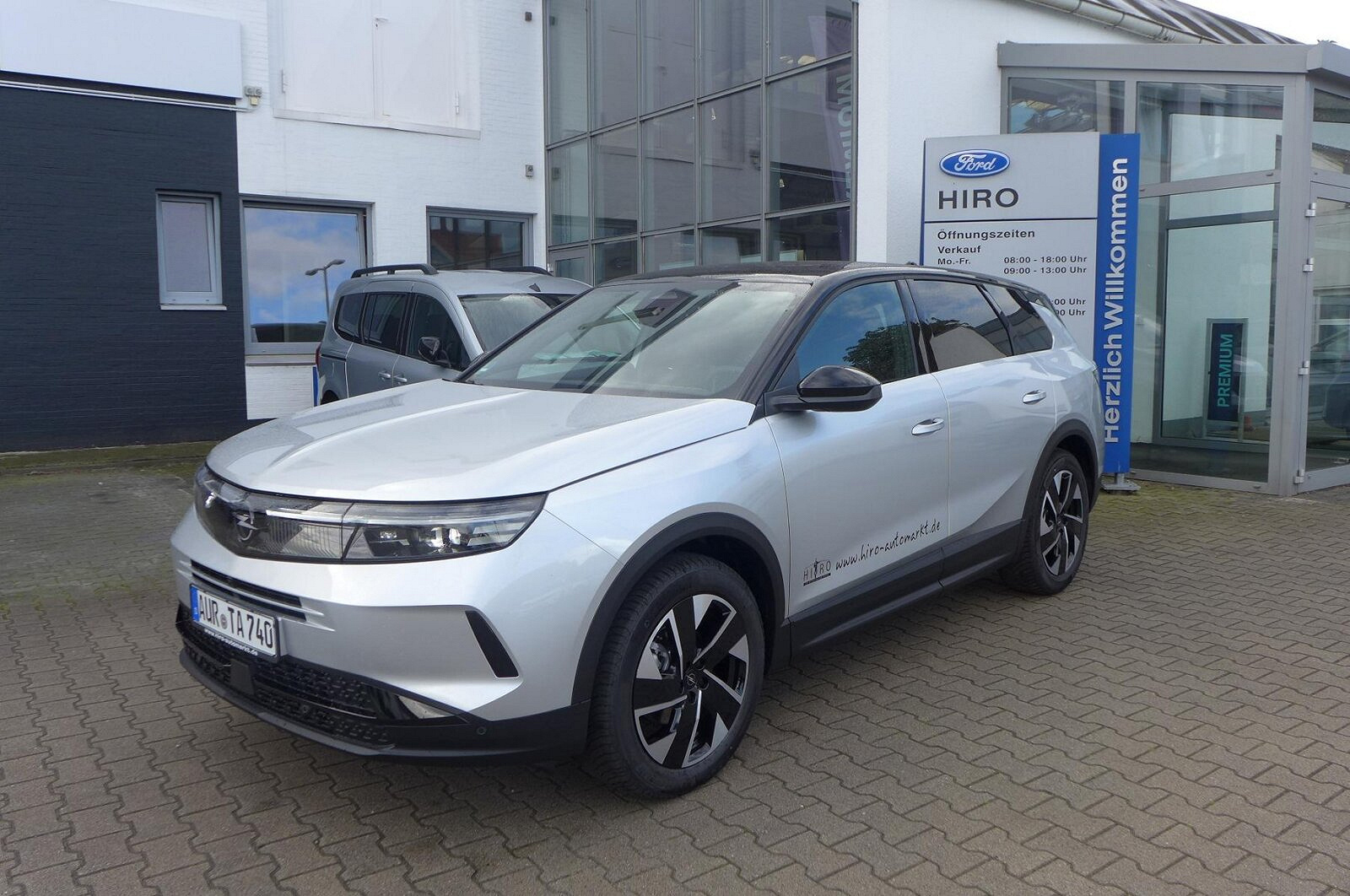 Opel Grandland MHEV Ultimate TEMP/SHZ/ACC/KAMERA/LED