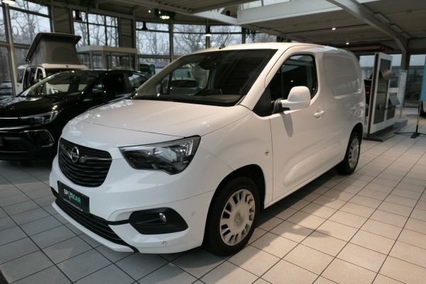 Opel Combo E Cargo Edition*Kamera*Navi*2xPDC*eFH*eSP*
