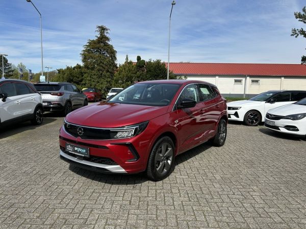 Opel Grandland Buisiness Edition Kamera+Navi+Sitzheiz