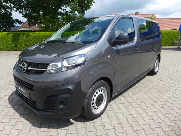 Opel Vivaro Kombi 9 Sitzer Navi AHK Rückfahrkamera