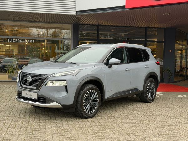 Nissan X-Trail Tekna 4x4 e-Force El.Heckklappe+Leder