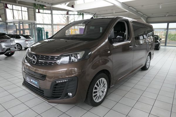 Opel Zafira Life-e L Elegance LEDER 8 Sitzer Navi BC