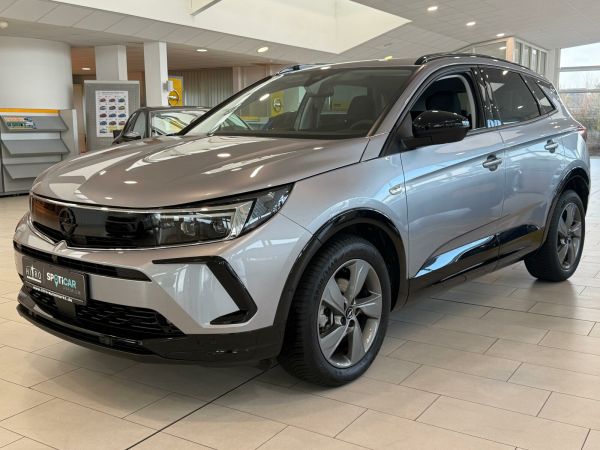 Opel Grandland GS Navi/LED