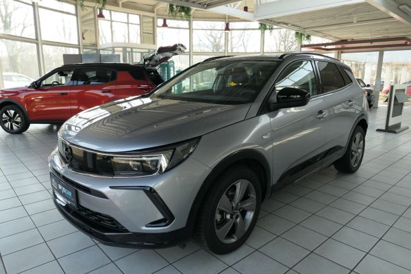 Opel Grandland 1.2 Turbo GS NAVI*MATRIX-LED*360°KAM*