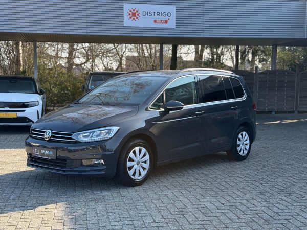 Volkswagen Touran 1.5 TSI Comfortline LED/SHZ/ACC/7 Sitzer