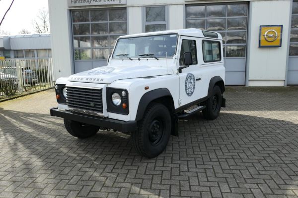 Land Rover Defender 90 TD4 *Klima* 3,5t*AHK*ZV*eFH*Radio-CD